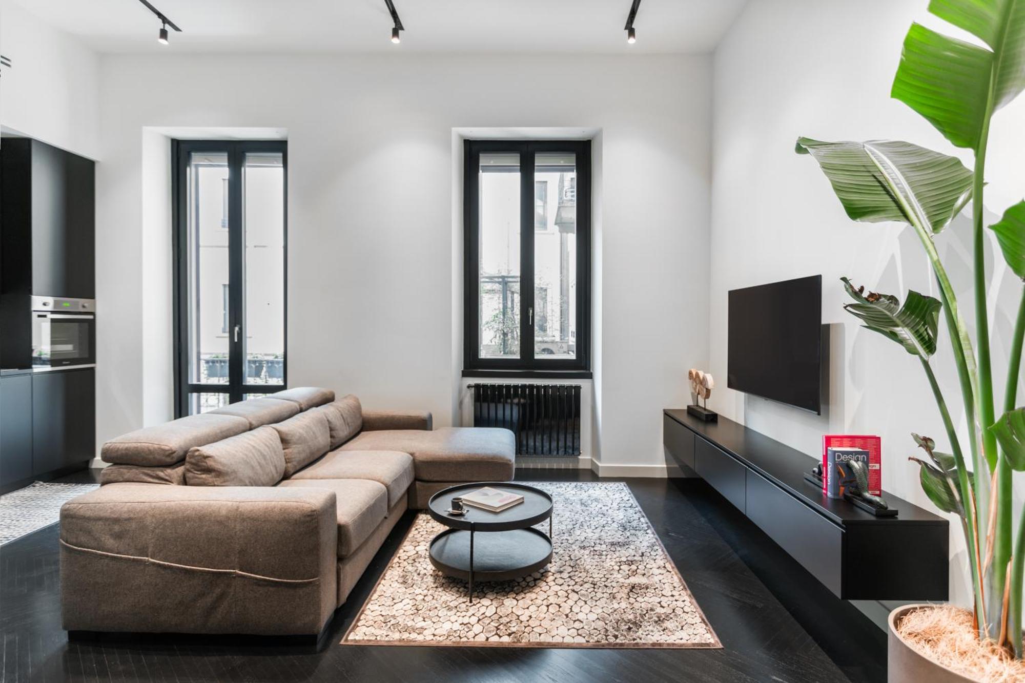 Minimal Pv * Milano